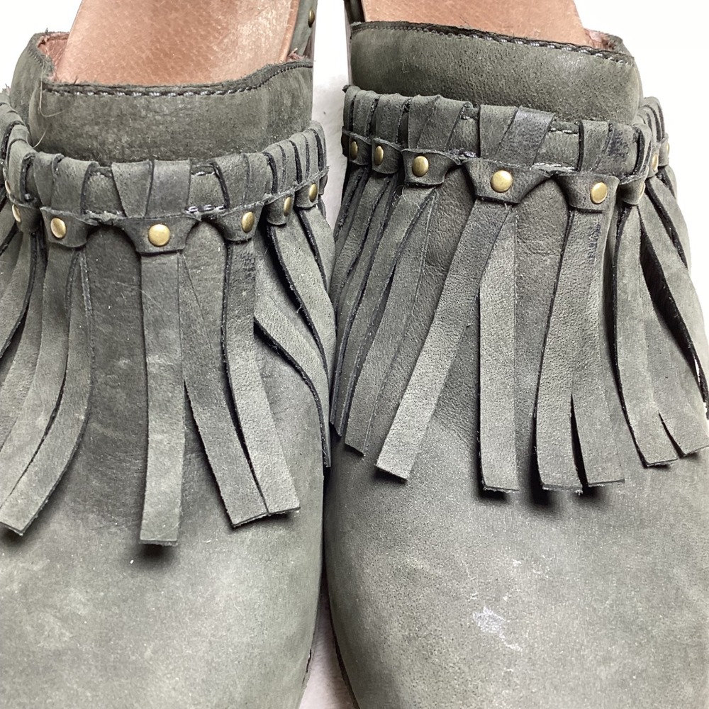 Dansko Maria Olive Green Nubuck Leather Fringe Clog Mules Studded Platform 42 - Picture 3 of 9